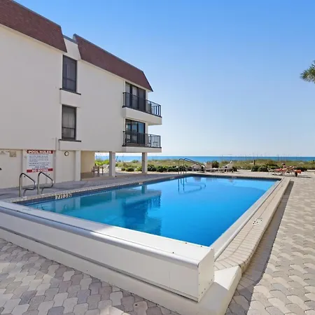 Water'S Edge Condominiums